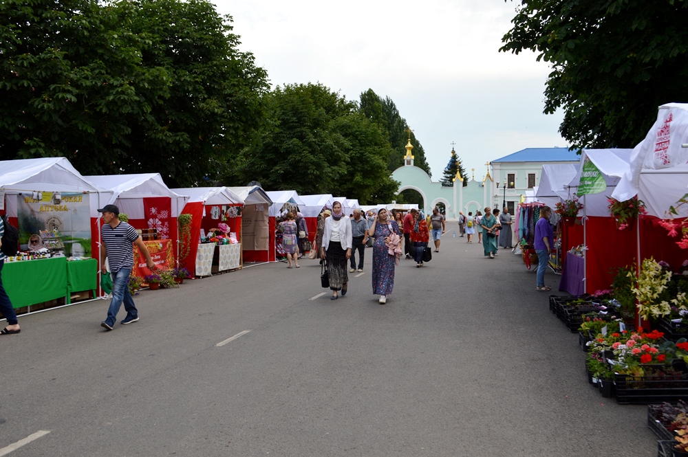 Курская коренская ярмарка фото